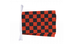 Fahnenkette Karo Rot-Schwarz - 30 x 45 cm